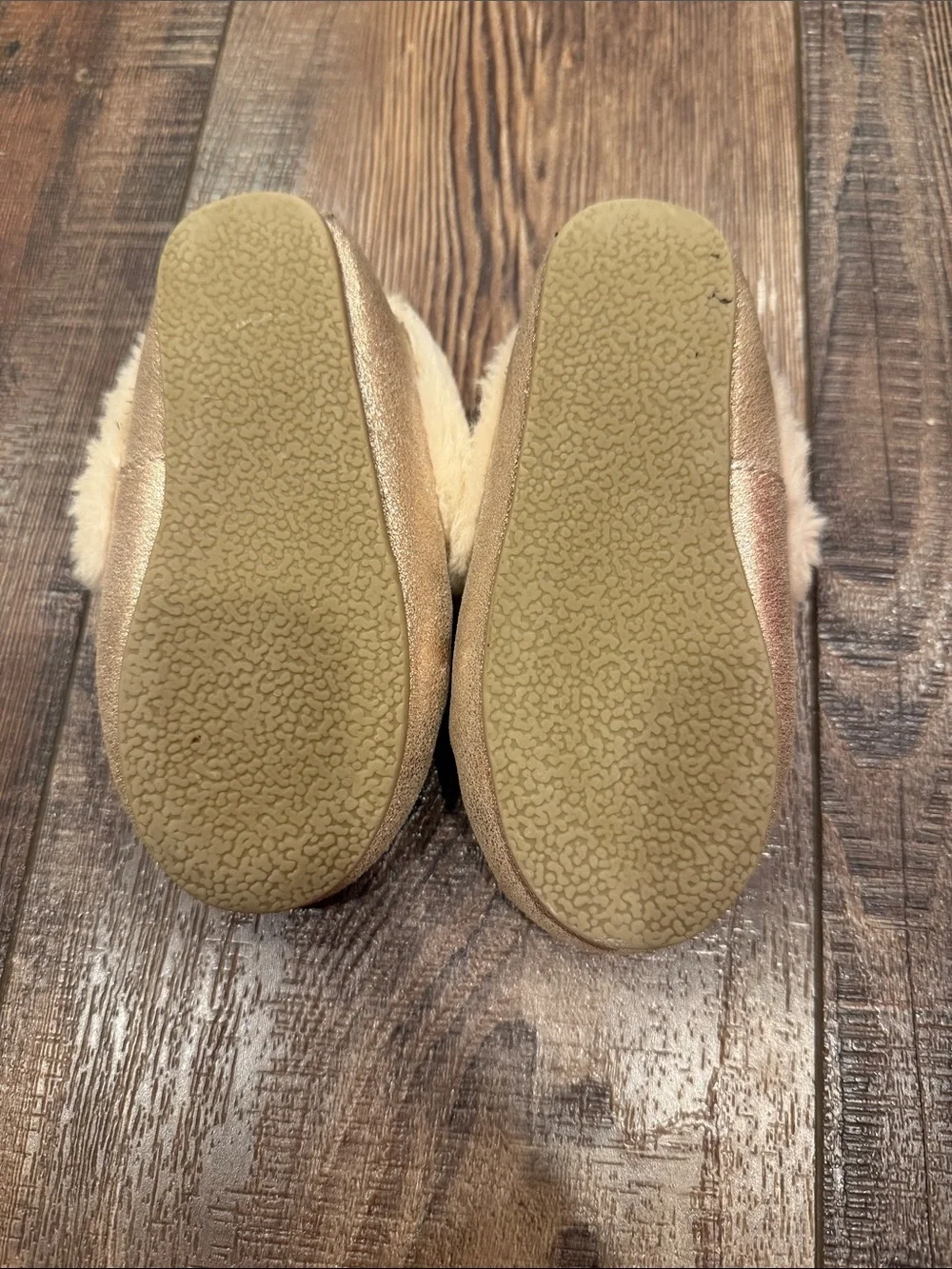 Mini Boden Kids slippers